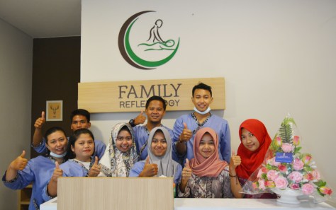 GG Family Reflexology Nganjuk Team